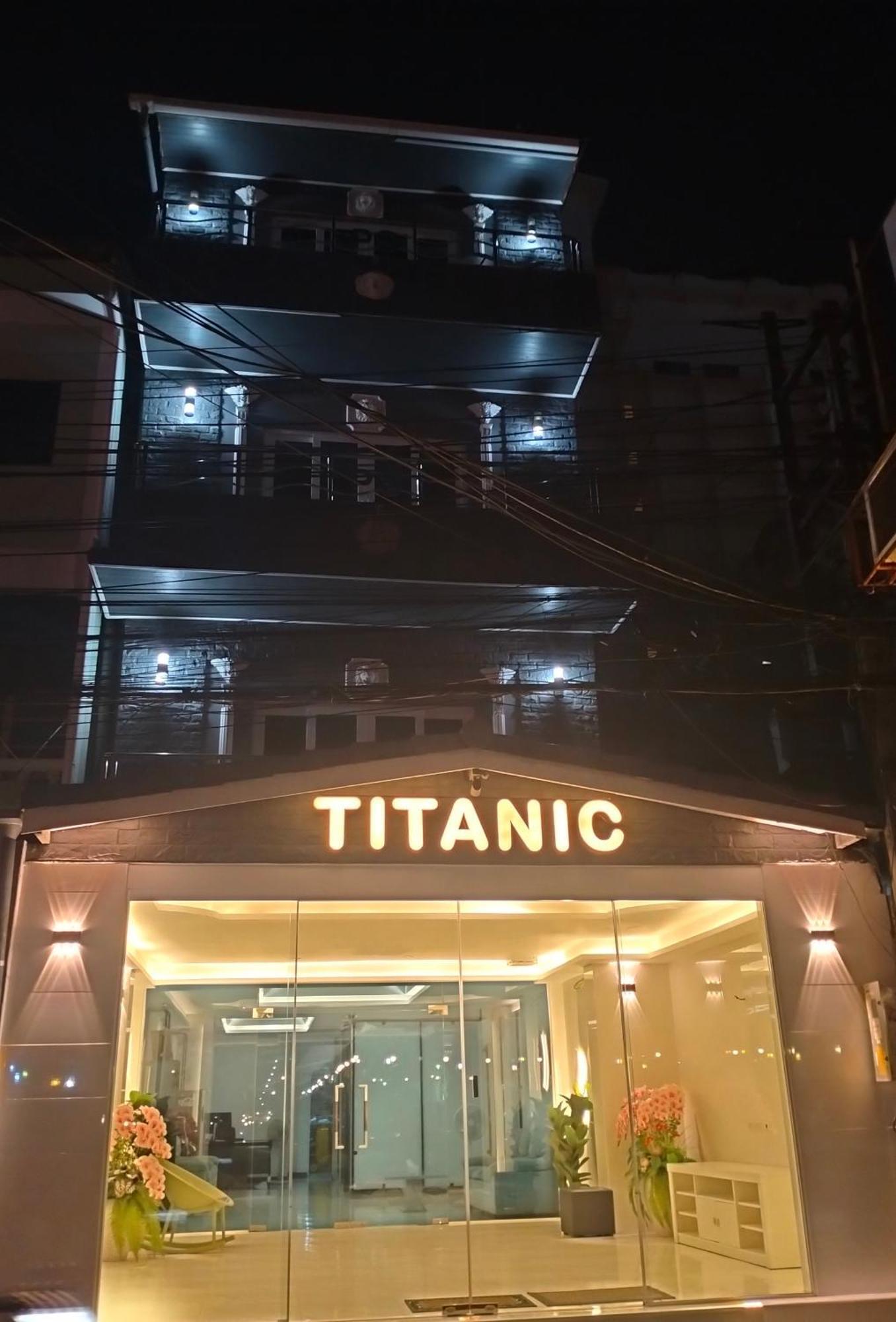 Titanic Residence-5 Minutes Walk To Walking Street Патая Екстериор снимка